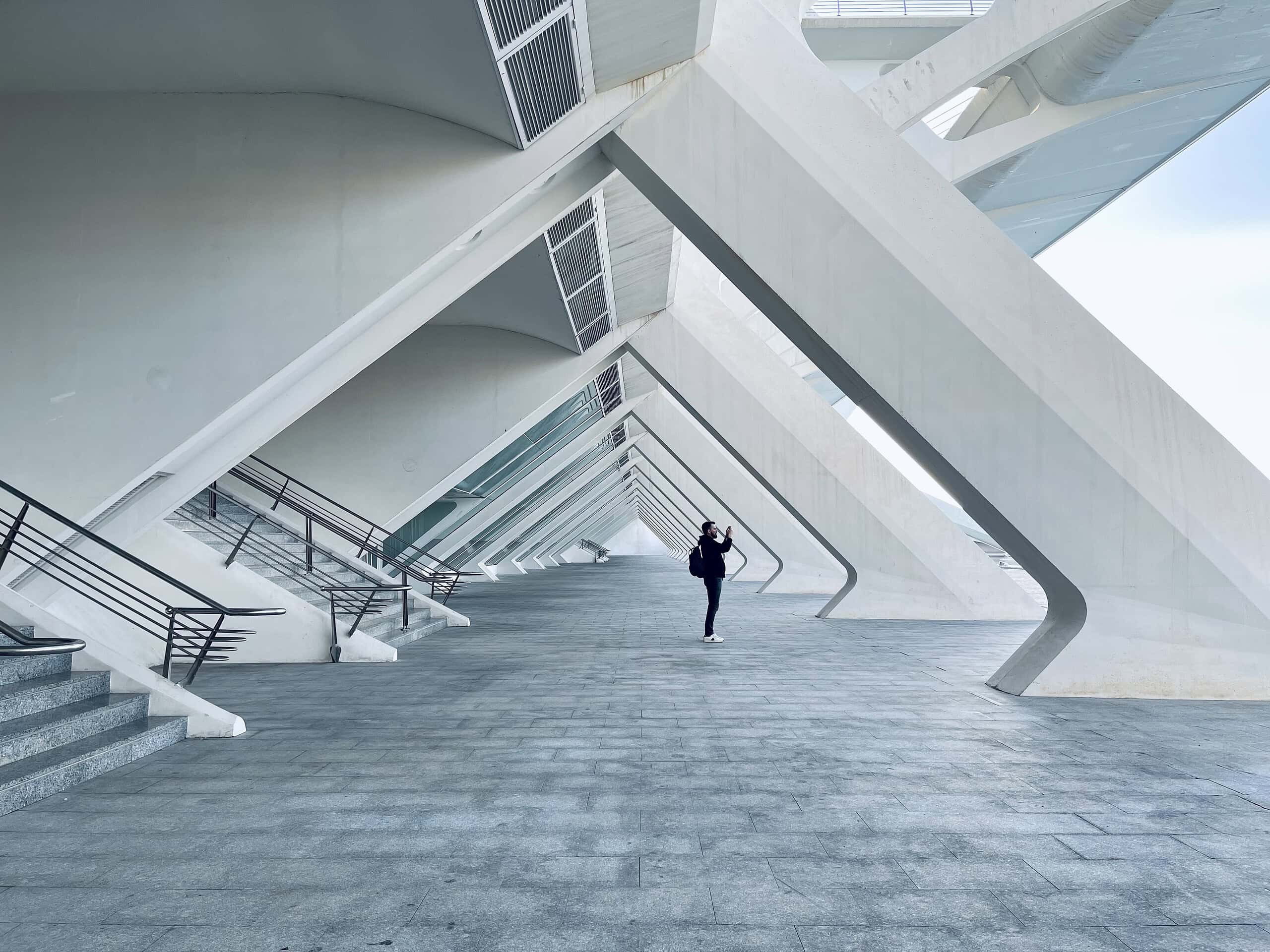 Expressive Techniques in Architectural Sketching Mastery